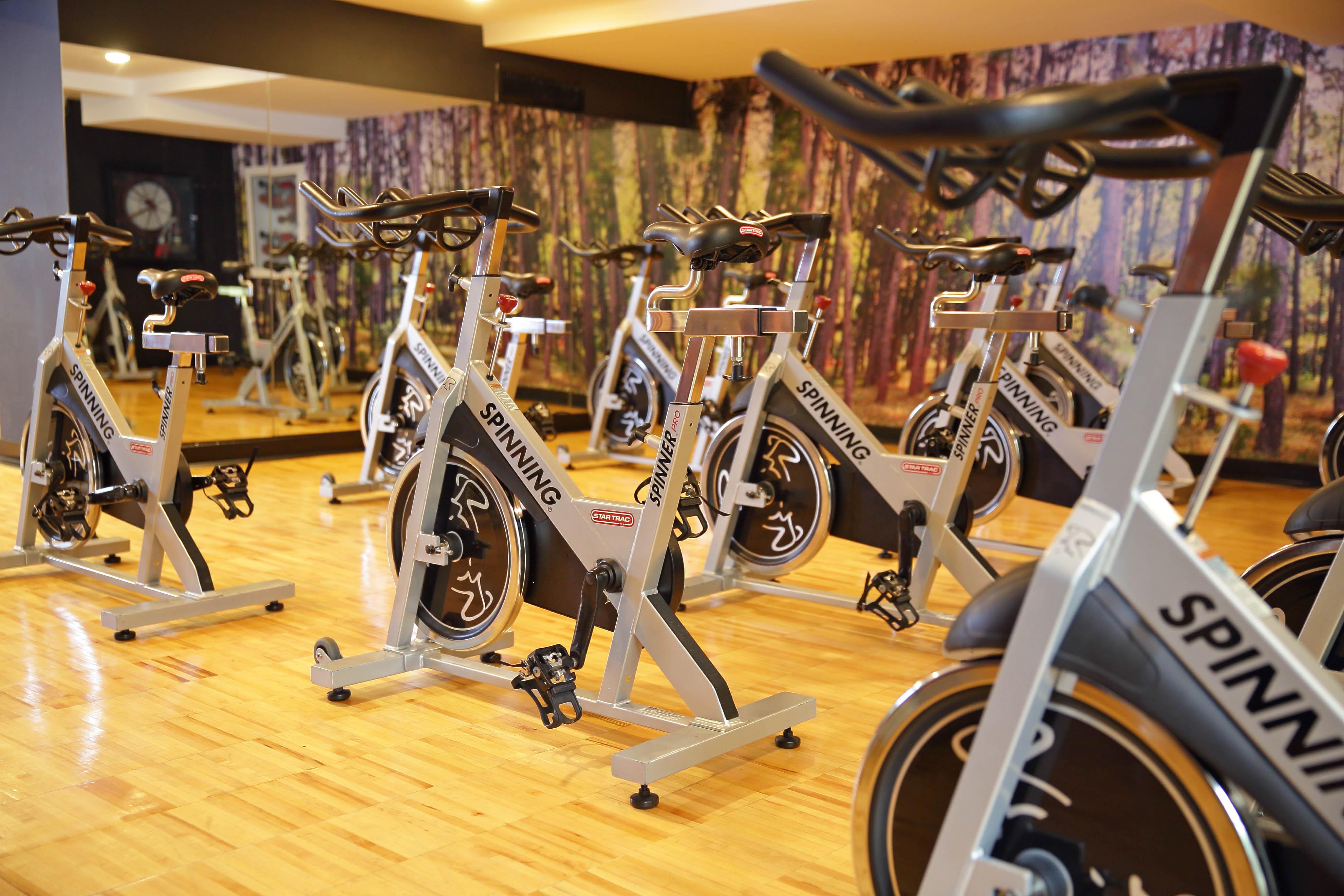 Sheraton Grand Panama Exterior foto A typical indoor cycling studio