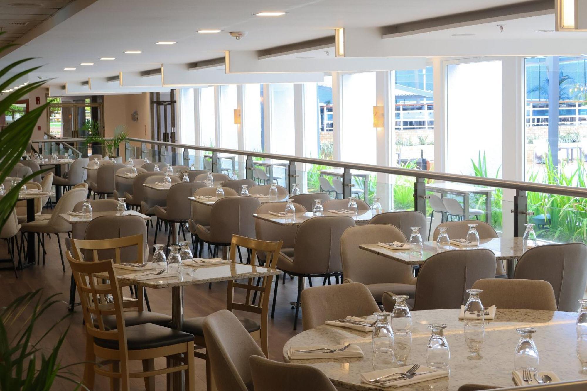 Sheraton Grand Panama Exterior foto The restaurant